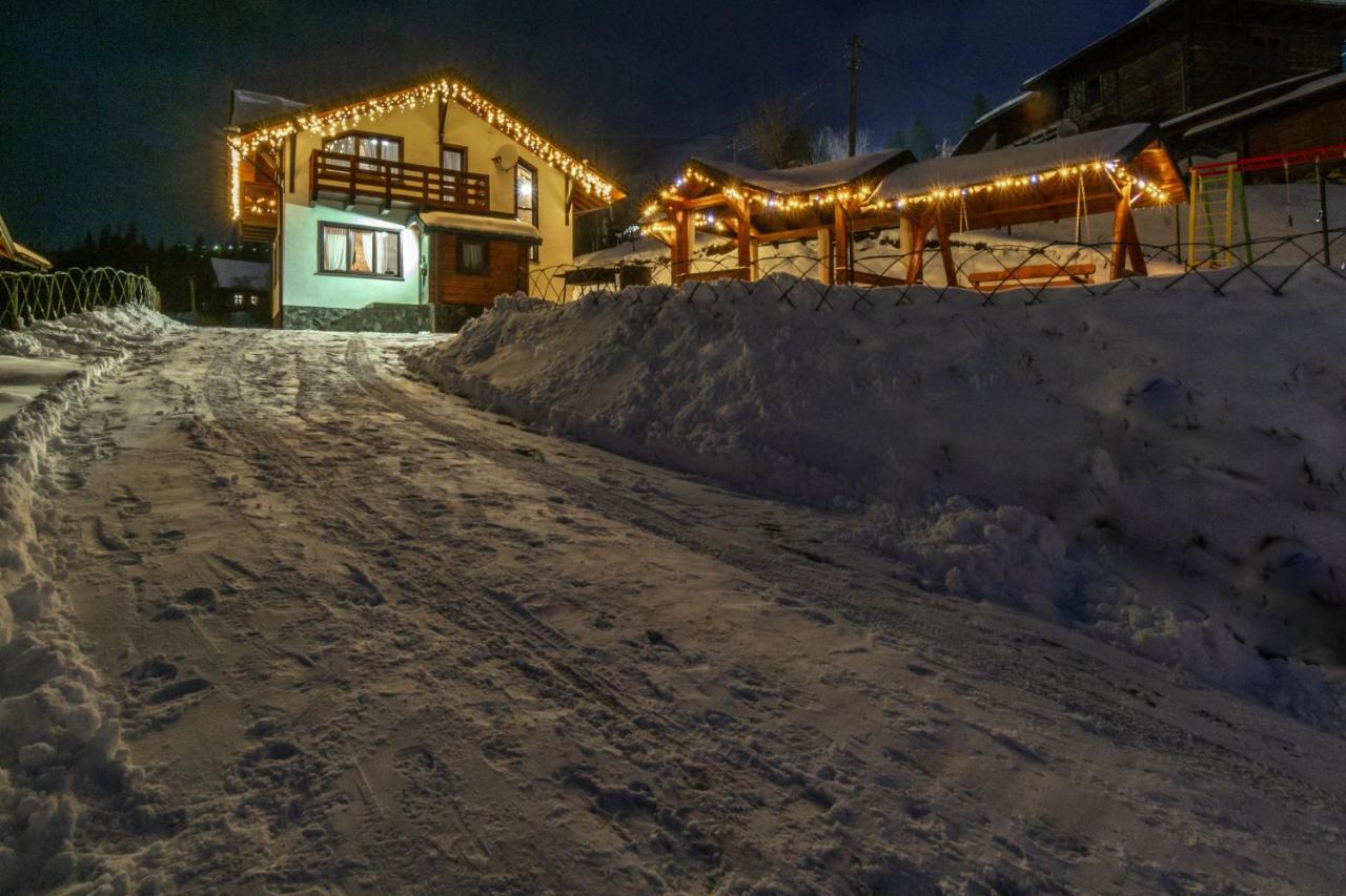 Cottage Chalet-Tiara Slavske Exterior foto